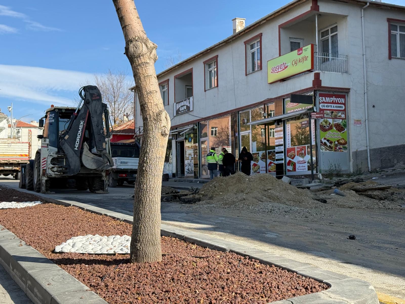 “SORUN İŞ BİLMEZLİK Mİ, KALİTESİZ MALZEME Mİ?”
