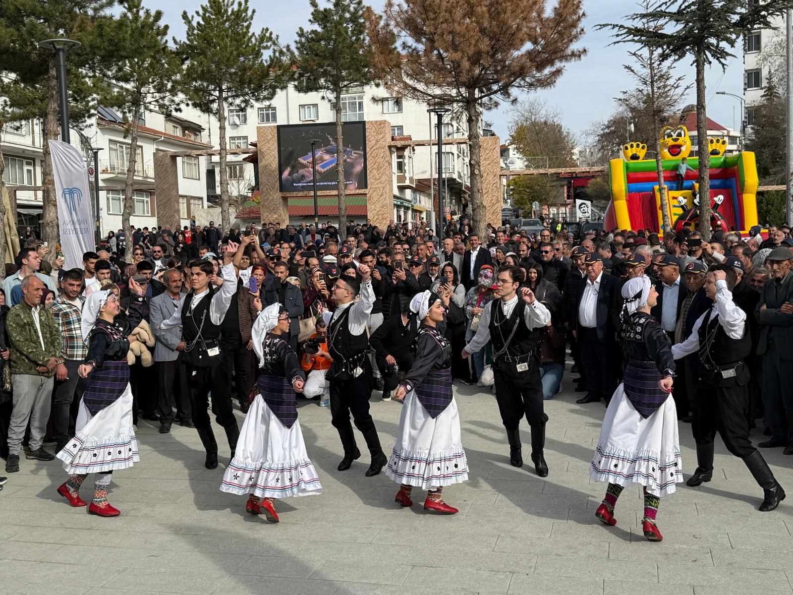 BALIK FESTİVALİNE YOĞUN İLGİ
