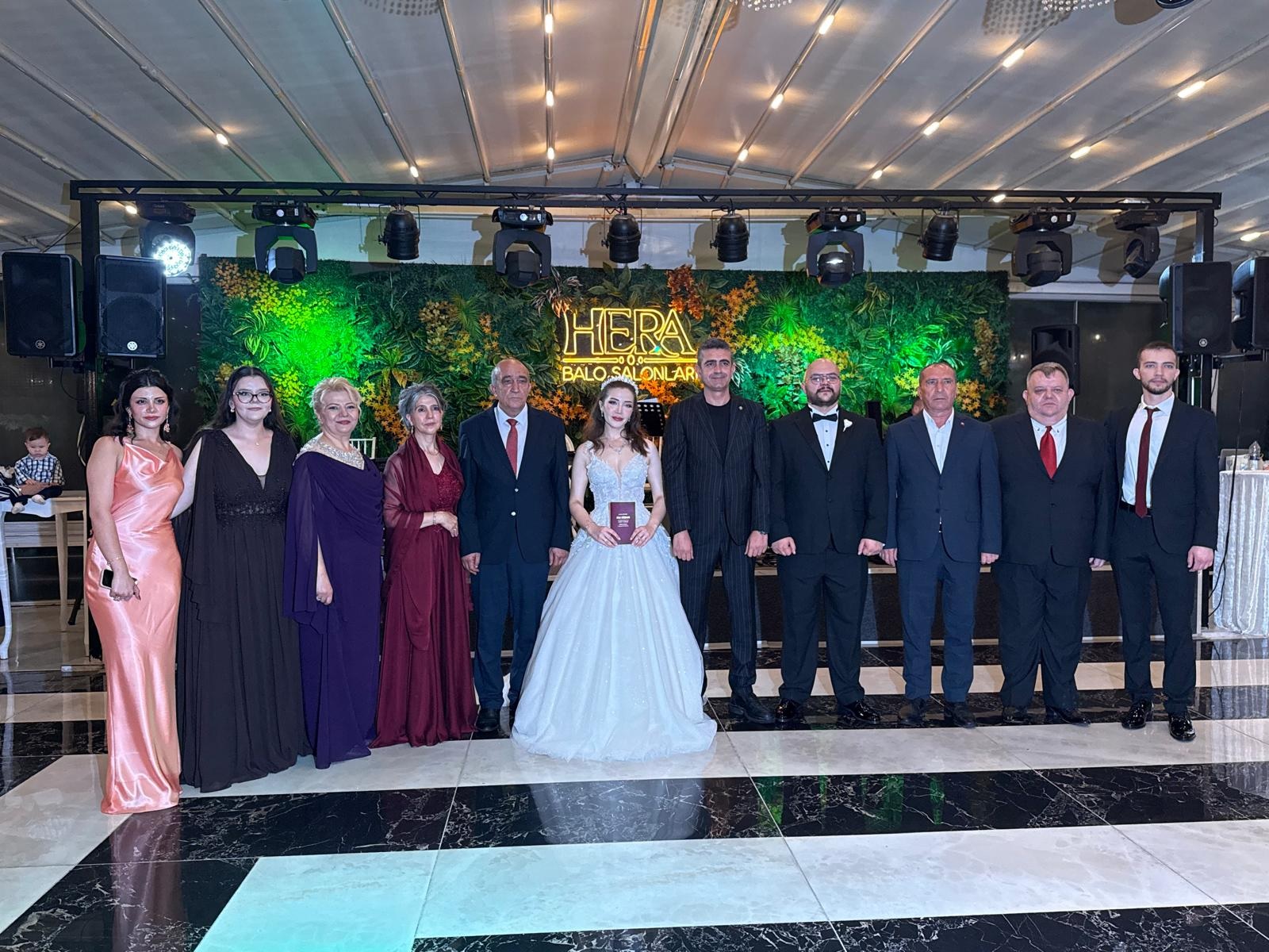 YALÇINKAYA AİLESİNİN MUTLU GÜNÜ